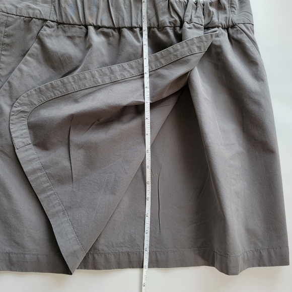 Lands' End Canvas Faux Wrap Gray Elastic Waist Mini Skirt Size 14 - Picture 2 of 10